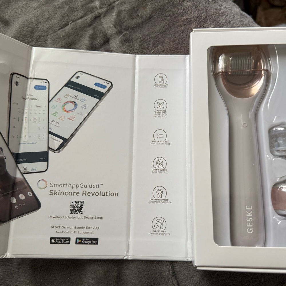 MicroNeedle Face Roller-Has its own app!